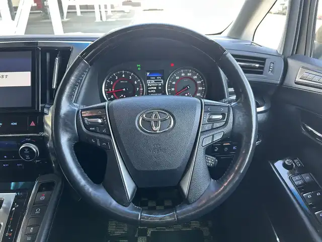 トヨタ ヴェルファイア Z Gエディション 静岡県 2019(平31)年 7.1万km グラファイトM トヨタセーフティーセンス/7人乗り/純正10インチナビ/FM/AM/CD/DVD/Bluetooth/SD/フルセグTV/クルーズコントロール/バックカメラ/ビルトインETC/両側電動スライドドア/LEDヘッドライト/オートライト/オートハイビーム/デジタルインナーミラー/ステアリングヒーター/全席パワーシート/メモリーシート/プッシュスタート/スマートキー/オットマン/純正18AW