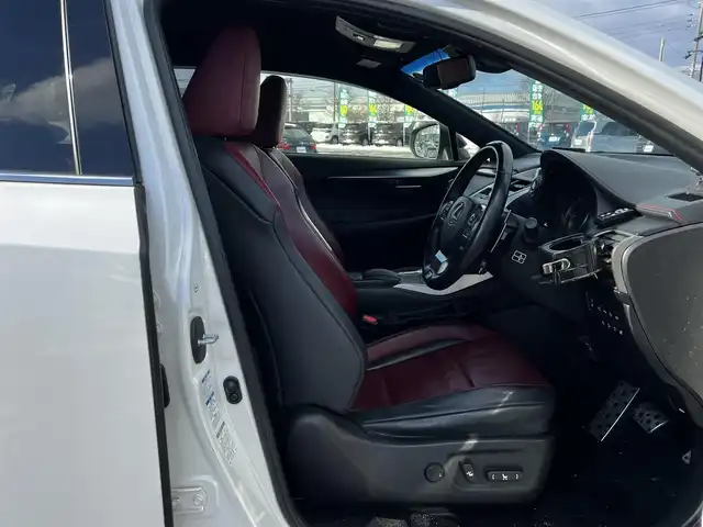 レクサス ＮＸ 300h Fスポーツ 道央・札幌 2015(平27)年 12.7万km ソニッククォーツ ４WD/純正メモリーナビ/AM/FM/BT/CD/フルセグ/レクサスセーフティセンス/衝突被害軽減ブレーキ/横滑り防止装置/レーダークルーズコントロール/レーンキープアシスト/クリアランスソナー/ブラインドスポットモニター/バックカメラ/フロントカメラ/サイドカメラ/全方位カメラ/アラウンドビューモニター/ビルトインETC/ドライブレコーダー/アイドリングストップ/SPORTMODE/ECOMODE/EVMODE/パワーバックドア/全席パワーシート/D席メモリーシート/前席シートヒーター/前席エアシート/レザーシート/革巻きステアリング/ステアリングリモコン/パドルシフト/ハンドルヒーター/電動パーキング/オートブレーキホールド/自動防眩ミラー/MTモード付AT/レーダー探知機/プッシュスタート/スマートキー/LEDヘッドライト/オートライト/オートマチックハイビーム/電動格納ミラー/ヒーテッドドアミラー/ウィンカーミラー/純正フロアマット/ドアバイザー/純正AW付夏タイヤ積込