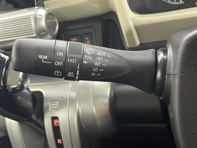 スズキ クロスビー HYBRID MZ 茨城県 2019(令1)年 3.7万km キャラバンアイボリーパールメタリック/ホワイト 2トーンルーフ 社外ナビ/バックカメラ/フルセグ/衝突被害軽減ブレーキ/車線逸脱抑制装置/クルーズコントロール/オートマチックハイビーム/クリアランスソナー/ETC/シートヒーター/純正16インチAW/LEDヘッドライト/スマートキー