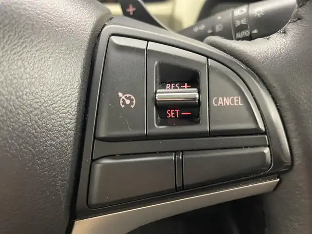 スズキ クロスビー HYBRID MZ 茨城県 2019(令1)年 3.7万km キャラバンアイボリーパールメタリック/ホワイト 2トーンルーフ 社外ナビ/バックカメラ/フルセグ/衝突被害軽減ブレーキ/車線逸脱抑制装置/クルーズコントロール/オートマチックハイビーム/クリアランスソナー/ETC/シートヒーター/純正16インチAW/LEDヘッドライト/スマートキー