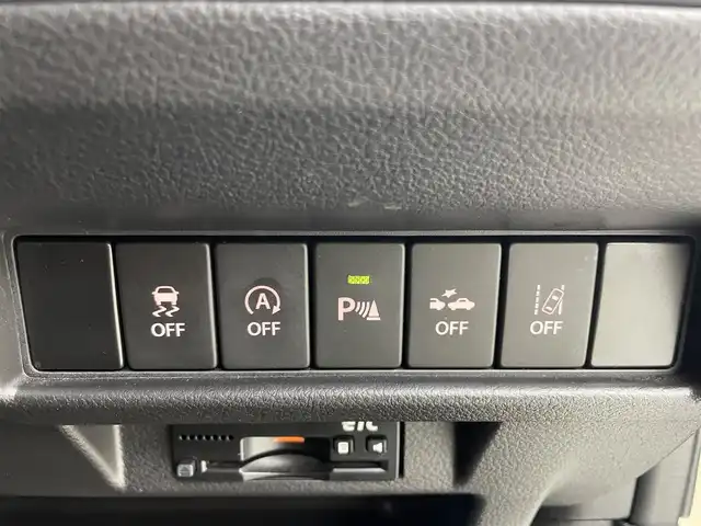 スズキ クロスビー HYBRID MZ 茨城県 2019(令1)年 3.7万km キャラバンアイボリーパールメタリック/ホワイト 2トーンルーフ 社外ナビ/バックカメラ/フルセグ/衝突被害軽減ブレーキ/車線逸脱抑制装置/クルーズコントロール/オートマチックハイビーム/クリアランスソナー/ETC/シートヒーター/純正16インチAW/LEDヘッドライト/スマートキー