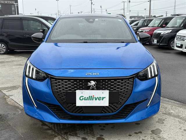 プジョー ２０８ GT 徳島県 2022(令4)年 2.6万km 青Ⅱ 純正ディスプレイ/ガラスルーフ/前後ドラレコ/ハーフレザーシート/前席シートヒーター/電動パーキング/パドルシフト/フロアマット/ＬＥＤヘッドライト/ステアリングスイッチ/レーンキープアシスト/プッシュスタート