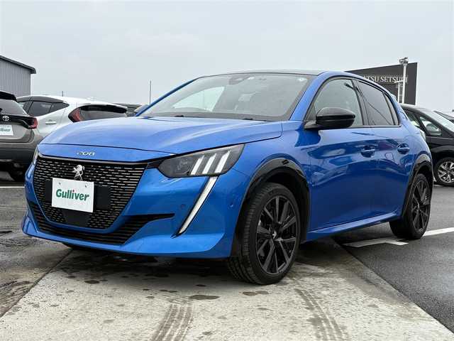 プジョー ２０８ GT 徳島県 2022(令4)年 2.6万km 青Ⅱ 純正ディスプレイ/ガラスルーフ/前後ドラレコ/ハーフレザーシート/前席シートヒーター/電動パーキング/パドルシフト/フロアマット/ＬＥＤヘッドライト/ステアリングスイッチ/レーンキープアシスト/プッシュスタート