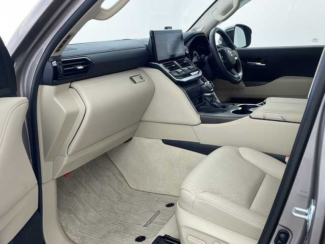 トヨタ ランドクルーザー ZX 兵庫県 2024(令6)年 0.5万km アバンギャルドブロンズメタリック ・純正ナビ/CD/DVD/Miracast/TV/BT/HDMI/・モデリスタエアロ/・サンルーフ/・JBLプレミアムサウンド/・後部座席モニター/・スマートキー/・nanoeX/・ビルトインETC2.0/・ステアリングヒーター/・シートヒーター/・シートベンチレーション/・パワーバックドア/・トヨタセーフティセンス/・レーンディパーチャーアラート/・プリクラッシュセーフティ/・ブラインドスポットモニター/・リアクロストラフィックアラート/・リヤカメラディテクション/・クリアランスソナー/・ヘッドアップディスプレイ/・ロードサインアシスト/・オートマチックハイビーム/・レーダークルーズコントロール/・クロールコントロール/・ステアリングヒーター/・デジタルインナーミラー/・前後ドライブレコーダー/・純正フロアマット/・LEDライト/・LEDフォグランプ/・20インチ純正アルミホイール