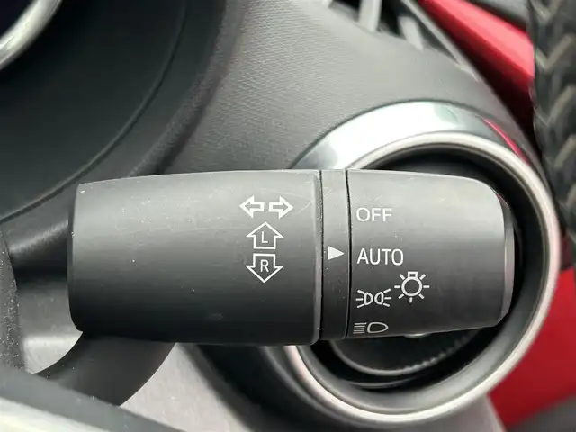 マツダ ロードスター S スペシャルパッケージ 愛知県 2023(令5)年 2.3万km ソウルレッドクリスタルM 純正ナビ/フルセグテレビ/DVD再生機能有/USB接続/ミュージックプレイヤー接続/バックカメラ/リアソナー/LEDヘッドライト/16インチ純正アルミホイール/横滑り防止装置/レーンアシスト/衝突軽減システム/ETC/シートヒーター/MT