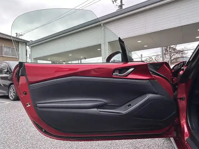 マツダ ロードスター S スペシャルパッケージ 愛知県 2023(令5)年 2.3万km ソウルレッドクリスタルM 純正ナビ/フルセグテレビ/DVD再生機能有/USB接続/ミュージックプレイヤー接続/バックカメラ/リアソナー/LEDヘッドライト/16インチ純正アルミホイール/横滑り防止装置/レーンアシスト/衝突軽減システム/ETC/シートヒーター/MT