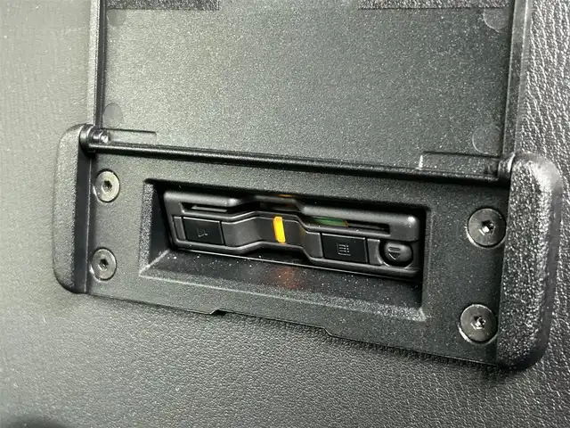 マツダ ロードスター S スペシャルパッケージ 愛知県 2023(令5)年 2.3万km ソウルレッドクリスタルM 純正ナビ/フルセグテレビ/DVD再生機能有/USB接続/ミュージックプレイヤー接続/バックカメラ/リアソナー/LEDヘッドライト/16インチ純正アルミホイール/横滑り防止装置/レーンアシスト/衝突軽減システム/ETC/シートヒーター/MT