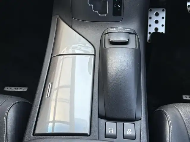レクサス ＲＸ 350 Fスポーツ 三重県 2012(平24)年 8.1万km ブラック ♪ワンオーナー/♪4WD/スマートキー×2/プッシュスタート/黒革シート/前席パワーシート(D席メモリ付)/前席シートヒーター/パワーバックドア/クリアランスソナー/純正メーカーナビ/・フルセグ・AUX・USB/・CD録音・DVD再生/・Bluetoothオーディオ/・バック/サイドカメラ/後席モニター/AC100V/スペアタイヤ/純正19インチAW/LEDヘッドライト/フォグライト/オートライト/オートワイパー/ウィンカーミラー/オートリトラクタブルミラー/革巻ステアリング/パドルシフト/ステアリングスイッチ/クルーズコントロール/スモークフィルム/ビルトインETC/サイド/カーテン/ニーエアバック