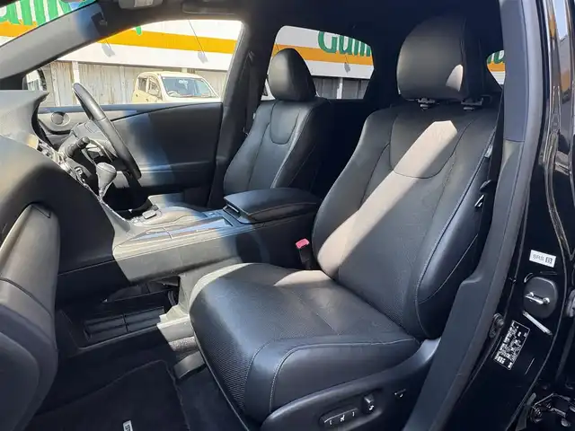 レクサス ＲＸ 350 Fスポーツ 三重県 2012(平24)年 8.1万km ブラック ♪ワンオーナー/♪4WD/スマートキー×2/プッシュスタート/黒革シート/前席パワーシート(D席メモリ付)/前席シートヒーター/パワーバックドア/クリアランスソナー/純正メーカーナビ/・フルセグ・AUX・USB/・CD録音・DVD再生/・Bluetoothオーディオ/・バック/サイドカメラ/後席モニター/AC100V/スペアタイヤ/純正19インチAW/LEDヘッドライト/フォグライト/オートライト/オートワイパー/ウィンカーミラー/オートリトラクタブルミラー/革巻ステアリング/パドルシフト/ステアリングスイッチ/クルーズコントロール/スモークフィルム/ビルトインETC/サイド/カーテン/ニーエアバック