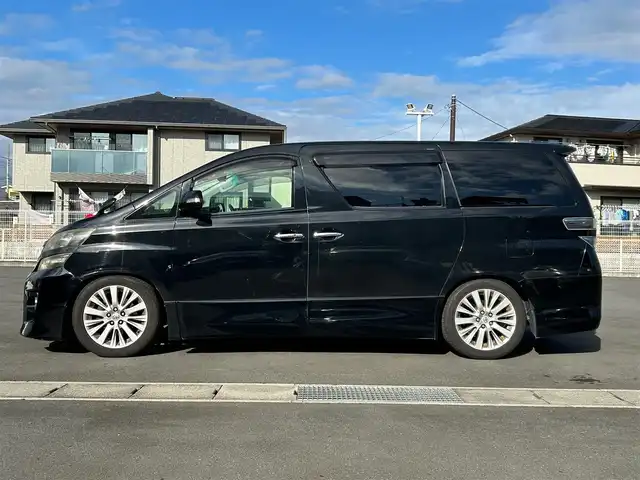 トヨタ ヴェルファイア 2．4Z 静岡県 2012(平24)年 9.4万km 黒 SDナビ(Bluetooth/フルセグTV)/ALPINE後席モニター/バックカメラ/ETC/純正フロアマット/両側パワースライドドア/カーテンエアバックス/ペアキー１本/エンジンスタートボタン/ダブルオートエアコン/パワーステアリング/パワーウィンドウ/ウォークスルー/ABS/オートライト