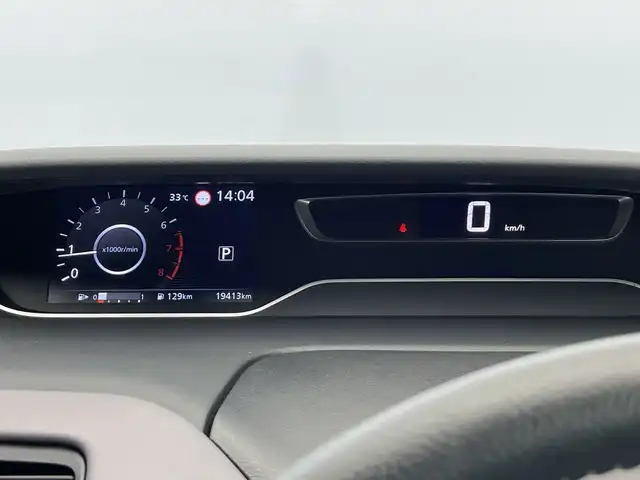 日産 セレナ ハイウェイスター V 栃木県 2020(令2)年 2万km ダイヤモンドブラック 純正10インチナビ/　（CD/DVD/フルセグTV/Bluetooth）/バックカメラ/フリップダウンモニター/プロパイロット/エマージェンシーブレーキ/レーンキープアシスト/ETC/ドライブレコーダー/両側パワースライドドア/ハンズフリースライドドア/LEDヘッドライト/純正AW/スマートキー/プッシュスタート/純正フロアマット