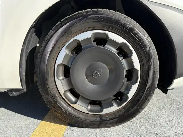 トヨタ シエンタ Z 東京都 2024(令6)年 1.6万km ホワイトパールクリスタルシャイン 純正ナビ/バックカメラ/両側パワースライドドア/ビルトインETC/スマートキー/バイザー・マット/Toyota　Safety Sense/レーダークルーズコントロール/プリクラッシュセーフティー/レーンディパーチャーアラート/エンジンプッシュボタン/スマートキー/保証書・取説