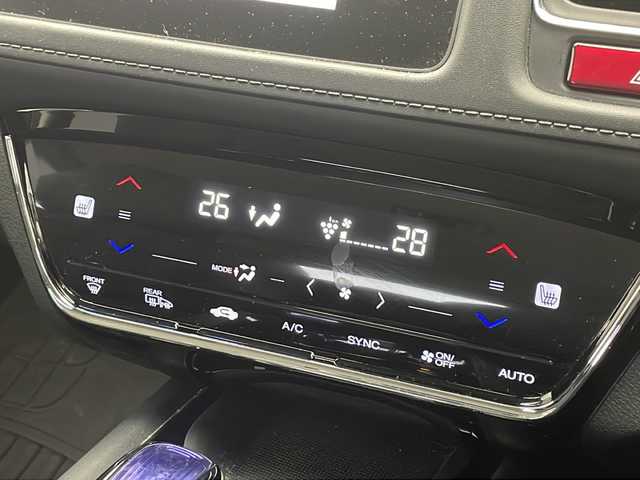 ホンダ ヴェゼル ハイブリッド Z 千葉県 2015(平27)年 6.9万km ルーセブラックM 純正インターナビ/フルセグTV/Bluetooth/CD/DVD/USB/バックカメラ/ビルトインETC/パドルシフト/ステアリングリモコン/ハーフレザーシート/シートヒーター/ワイパーデアイサー/クルーズコントロール/ISOFIX/ルーフレール/LEDヘッドライト