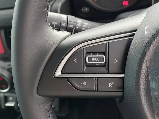 スズキ ジムニー ノマド FC 東京都 2025(令7)年 0.1千km 紺 登録済未使用車/4WD/スズキセーフティサポート/・デュアルカメラブレーキサポート/・車線逸脱警報機能/・誤発進抑制機能/・後方誤発進抑制機能/・ふらつき警報機能/・アダプティブクルーズコントロール/シートヒーター(D/N席)/純正LEDヘッドライト/フォグランプ/オートライト/純正15インチAW/純正フロアマット/革巻きステアリング/ステアリングスイッチ/ヒルホールドコントロール/プッシュスタート/スマートキー/スペアキー×１