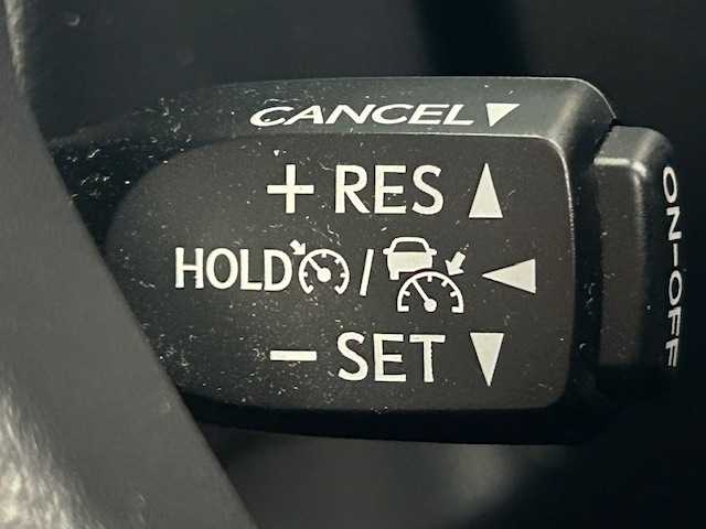 トヨタ アルファードハイブリット SR 宮城県 2019(令1)年 7.1万km ブラック 4WD/オットマン/トヨタセーフティーセンス/・ブラインドスポットモニター/・車線逸脱警報装置/・プリクラッシュセーフティ/・レーントレーシングアシスト/・レーンチェンジアシスト/・ロードサインアシスト/純正ナビ/・ETC/・フルセグTV/・Bluetooth/CD/DVD/・バックカメラ/・デジタルインナーミラー/両側パワースライドドア/パワーバックドア/レーダークルーズコントロール/電子パーキング/・オートホールド/アイドリングストップ/電子パーキング/・オートブレーキホールド/革巻きステアリング/・ステアリングスイッチ/レザーシート/・パワーシート（運転席/助手席）/・メモリシート(運転席)/・エアシート（運転席/助手席）/・シートヒーター（運転席/助手席）/プッシュスタート/・スマートキー/LEDヘッドライト/・オートライト/・オートハイビーム/純正フロアマット