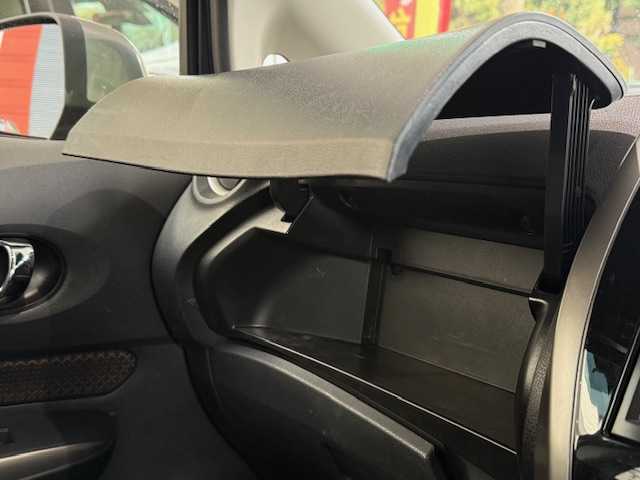 日産 ノート メダリスト 大阪府 2013(平25)年 7.3万km ダークメタルグレー /禁煙車//純正ＳＤナビ/MP313D-W///フルセグテレビ/ＣＤ/ＤＶＤ/ＳＤ/ＢＴ//ＡＵＸ/ＨＤＭＩ/ＵＳＢ//全方位カメラ//バックカメラ//ＥＴＣ//ハーフレザーシート//スマートキー//プッシュスタート//アイドリングストップ//取扱説明書//保証書//スペアキー×1