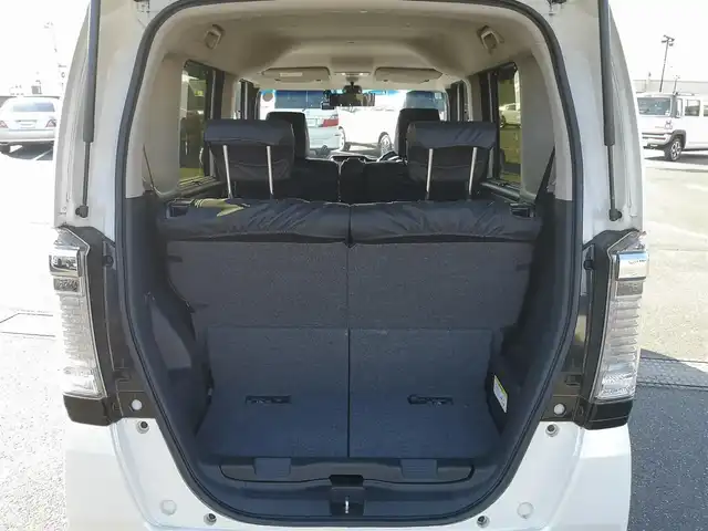 ホンダ Ｎ ＢＯＸ カスタム SSパッケージ 茨城県 2017(平29)年 6.5万km プレミアムホワイトパールⅡ 純正ナビ/【CD・DVD・AM・FM・TV・iPod・SD・USB・BT・VTR・AUX】/シートヒーター/両側パワスラ/ETC/Bカメラ/前方ドラレコ/アイドリングストップ/オートライト/Fフォグ/LEDライト/純正フロアマット/純正アルミホイール/電格ミラー/ウインカーミラー/ドアバイザー/チップアップシート/ステリモ/ロールサンシェード