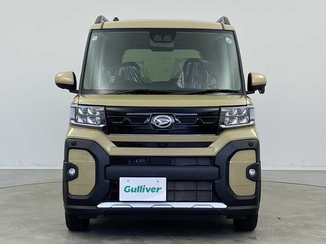 ダイハツ タント ファンクロス 新潟県 2024(令6)年 0.2万km サンドベージュメタリック 4WD/衝突軽減ブレーキ/両側パワースライドドア/オートライト/オートハイビーム/LEDヘッドライト/アイドリングストップ/オートブレーキホールド/オートドアミラー/プッシュスタート/純正フロアマット