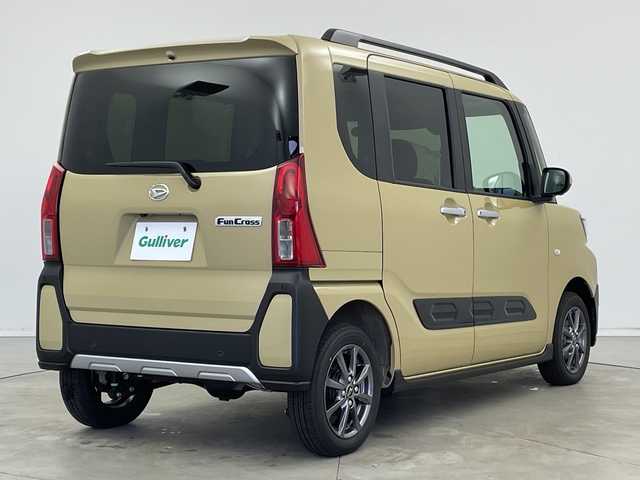 ダイハツ タント ファンクロス 新潟県 2024(令6)年 0.2万km サンドベージュメタリック 4WD/衝突軽減ブレーキ/両側パワースライドドア/オートライト/オートハイビーム/LEDヘッドライト/アイドリングストップ/オートブレーキホールド/オートドアミラー/プッシュスタート/純正フロアマット