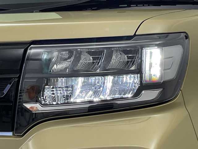 ダイハツ タント ファンクロス 新潟県 2024(令6)年 0.2万km サンドベージュメタリック 4WD/衝突軽減ブレーキ/両側パワースライドドア/オートライト/オートハイビーム/LEDヘッドライト/アイドリングストップ/オートブレーキホールド/オートドアミラー/プッシュスタート/純正フロアマット