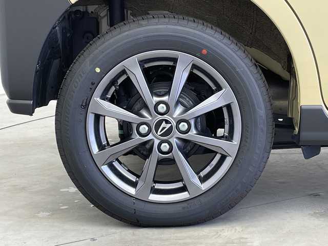 ダイハツ タント ファンクロス 新潟県 2024(令6)年 0.2万km サンドベージュメタリック 4WD/衝突軽減ブレーキ/両側パワースライドドア/オートライト/オートハイビーム/LEDヘッドライト/アイドリングストップ/オートブレーキホールド/オートドアミラー/プッシュスタート/純正フロアマット