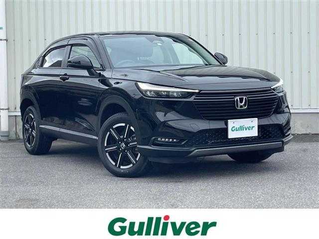 ホンダ ヴェゼル G 山形県 2023(令5)年 1.3万km クリスタルブラックパール 4WD/ホンダセンシング/純正ナビ/　【USB BT スマートフォン連動】/フルセグTV/バックカメラ/ETC2.0/ステアリングスイッチ/レーダークルーズコントロール/シートヒーター/ミラーヒーター/コーナーセンサー/ダウンヒルアシスト/アイドリングストップ/LEDライト/フォグランプ/ウィンカーミラー/純正フロアマット