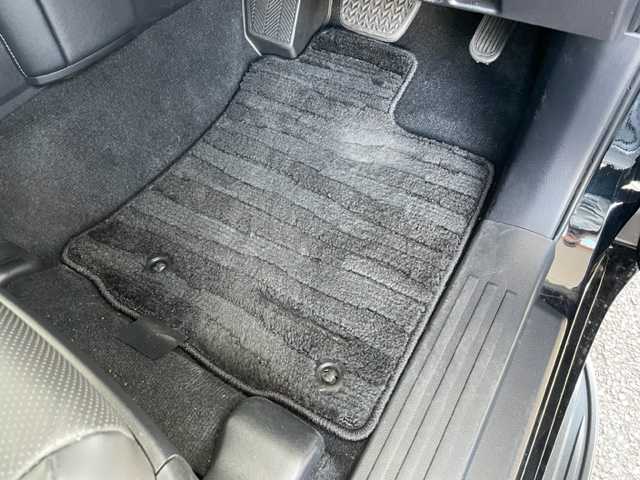 トヨタ ランドクルーザー プラド TX Lパッケージ マットブラED 東京都 2023(令5)年 0.9万km アティチュードブラックマイカ 純正コネクテッドナビ/・DTV/ラジオ/Miracast/Bluetooth/全方位カメラ/前後クリアランスソナー/電動サンルーフ/レザーシート/前席パワーシート/エアシート/電動格納サードシート/Toyota Safety Sense/・プリクラッシュセーフティ/・レーンディパーチャーアラート/・オートマチックハイビーム/・ロードサインアシスト/・レーダークルーズコントロール/・先行車発進告知機能/ルーフレール/純正18インチAW/プッシュEgスタート/ストップ/スマートキー/ターンランプ付電動格納ドアミラー/ドアバイザー/純正フロアマット/取扱説明書/ナビ取扱説明書/新車時保証書