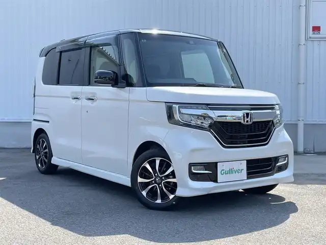 ホンダ Ｎ ＢＯＸ カスタム G L ホンダセンシング 愛媛県 2020(令2)年 3.1万km プラチナホワイトパール Stradaナビ/AM/FM/CD/DVD/BT/フルセグTV　/ホンダセンシング　/バックカメラ　/アダプティブクルーズコントロール　/両側電動スライドドア　/左側ハンズフリースライドドア/D/N席シートヒーター　/LEDヘッドライト/前後ドラレコ/アイドリングストップ/ETC/後席サンシェイド/電格ミラー/シートリフター/現状サマー(純正AW)(155/65/R14)