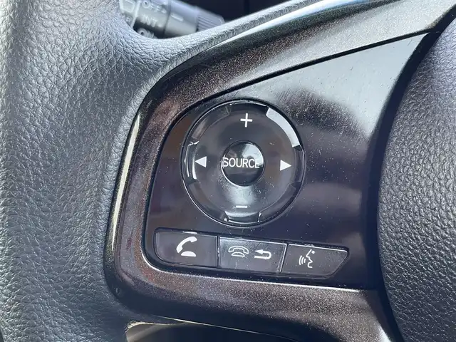 ホンダ Ｎ ＢＯＸ カスタム G L ホンダセンシング 愛媛県 2020(令2)年 3.1万km プラチナホワイトパール Stradaナビ/AM/FM/CD/DVD/BT/フルセグTV　/ホンダセンシング　/バックカメラ　/アダプティブクルーズコントロール　/両側電動スライドドア　/左側ハンズフリースライドドア/D/N席シートヒーター　/LEDヘッドライト/前後ドラレコ/アイドリングストップ/ETC/後席サンシェイド/電格ミラー/シートリフター/現状サマー(純正AW)(155/65/R14)
