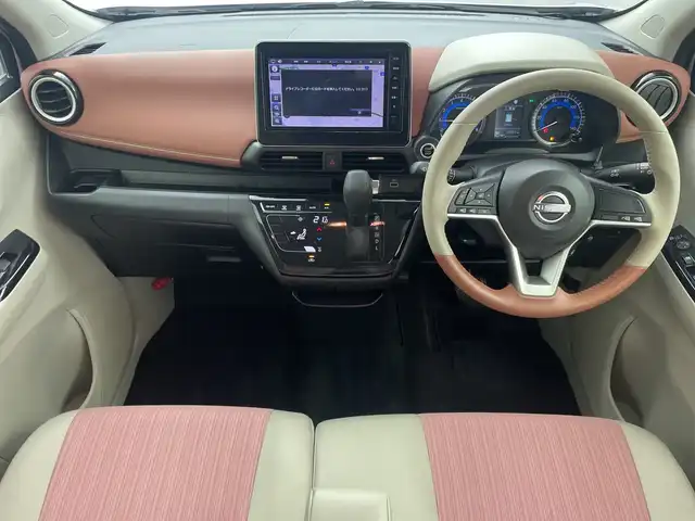 日産 デイズ ボレロ 三重県 2023(令5)年 1.1万km パープルⅡ 禁煙車/エマージェンシーブレーキ/ハイビームアシスト/車線逸脱警報　/純正９型ナビ/・フルセTV/・HDMI/Bluetooth/アラウンドビューモニター/純正ドライブレコーダー/ＥＴＣ/ＬＥＤヘッドライト/コーナーセンサー/専用ハーフレザーシート/ＵＳＢ電源/ステアリグンスイッチ/オートライト/ウインカーミラー/革巻きステアリング/アイドリングストップ/スマートキー/プッシュスタート/純正アルミホイール/カラーコード：W13P67/・シルキーホワイト/シルキーライラック