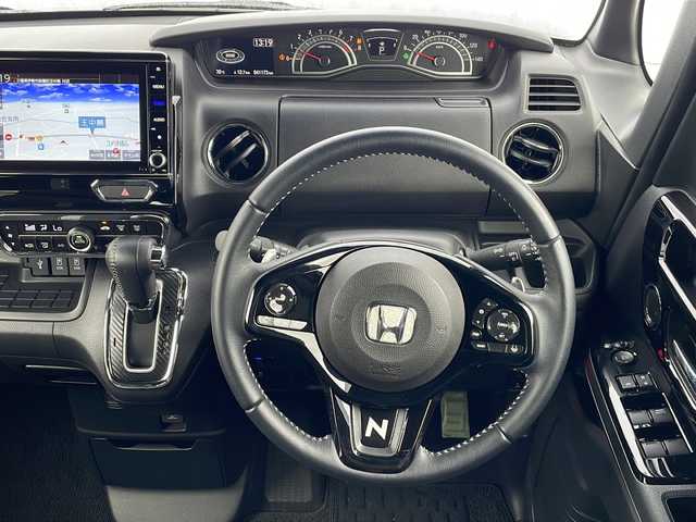 ホンダ Ｎ ＢＯＸ カスタム L ターボ 三重県 2020(令2)年 4.2万km プレミアムグラマラスブロンズP 純正9インチナビ、フルセグTV/純正CD、DVD再生、Bluetooth/両側パワースライドドア/レーダークルーズコントロール/衝突被害軽減ブレーキ/レーンキープアシスト/前席シートヒーター/ハーフレザーシート/ドライブレコーダー/バックカメラ/パドルシフト/純正アルミ15インチ/スマートキー/スペアキー/プッシュスタート/コーナーセンサー/ウィンカーミラー/ビルトインETC/LEDライト/電動格納ミラー/USB給電/フロアマット/ドアバイザー/ステアリングスイッチ/カーテンエアバック/横滑り防止装置