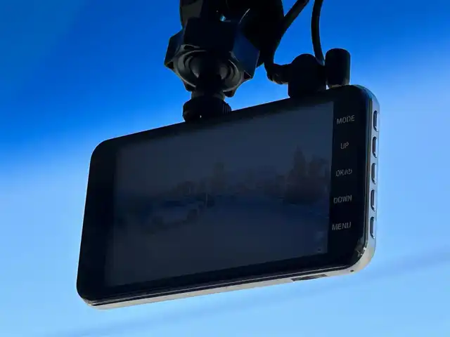 ダイハツ タント カスタム X トップED SAⅡ 兵庫県 2016(平28)年 6.3万km パールホワイトⅢ 禁煙車/純正ナビ/フルセグTV/パワースライドドア（助手席側）/バックカメラ/ETC/スマートアシスト２/アイドリングストップ/LEDヘッドランプ/LEDフォグライト/オートライト/オートエアコン/ハーフレザーシート/純正14インチアルミ