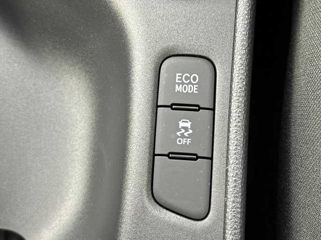 トヨタ ヤリス G 大分県 2021(令3)年 1.2万km コーラルクリスタルシャイン 純正ディスプレイオーディオ/・luetooth/バックカメラ/Toyota Safety Sense (標準装備)/レーントレーシングアシスト (LTA)/レーダークルーズコントロール /オートマチックハイビーム (AHB)/先行車発進告知機能/セカンダリーコリジョンブレーキ (SCB)/車両接近通報装置/純正LEDヘッドライト/前後ドライブレコーダー/保証書/取扱説明書