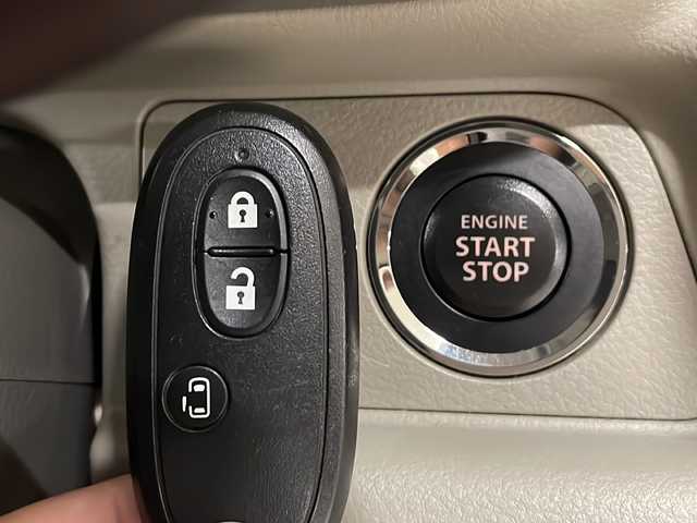 スズキ エブリィ ワゴン PZターボ 熊本県 2019(令1)年 3.3万km パールホワイト 社外ＳＤナビ（ラジオ/フルセグ/ＢＴ/ＣＤ/ＤＶＤ/ＳＤ）/ステアリングリモコン/オートハイビーム/オートライト/ＨＩＤヘッドライト/フォグランプ/片側PSドア/リアサーキュレーター/リアサンシェード/コーナーセンサー/レーンキープアシスト/衝突軽減システム/横滑り防止装置/プッシュスタート/スマートキー/フロアマット/ドアバイザー