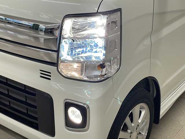 スズキ エブリィ ワゴン PZターボ 熊本県 2019(令1)年 3.3万km パールホワイト 社外ＳＤナビ（ラジオ/フルセグ/ＢＴ/ＣＤ/ＤＶＤ/ＳＤ）/ステアリングリモコン/オートハイビーム/オートライト/ＨＩＤヘッドライト/フォグランプ/片側PSドア/リアサーキュレーター/リアサンシェード/コーナーセンサー/レーンキープアシスト/衝突軽減システム/横滑り防止装置/プッシュスタート/スマートキー/フロアマット/ドアバイザー