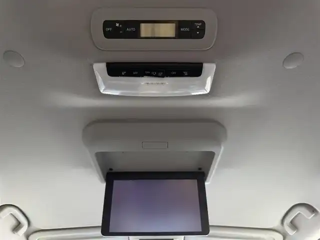 日産 セレナ ハイウェイスター V 滋賀県 2020(令2)年 5.6万km ブリリアントホワイトパール 純正10型ナビ/（CD/DVD/BT/フルセグ）/後席フリップダウンモニター/両側電動スライドドア/前後ドライブレコーダー/ETC/衝突被害軽減ブレーキ/プロパイロット/レーンキープアシスト/ステアリングスイッチ/LEDヘッドライト