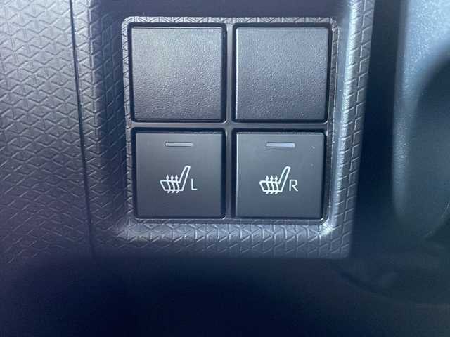 ダイハツ タント カスタム RS スタイルセレクション 岐阜県 2021(令3)年 1.4万km ブラックマイカメタリック/ファイアークォーツレッドメタリック 2トーン 禁煙車/社外SDナビ/AM/FM/CD/DVD/BT/フルセグTV/パノラマビューモニター/衝突軽減ブレーキ/両側パワースライドドア/レーダークルーズコントロール /前後ソナー/ステアリングリモコン/オートライト/オートハイビーム/LEDヘッドライト/LEDフォグランプ/プッシュスタート/スマートキー/ビルトインETC/純正フロアマット/純正ドアバイザー/純正アルミホイール/ハーフレザーシート /シートヒーター