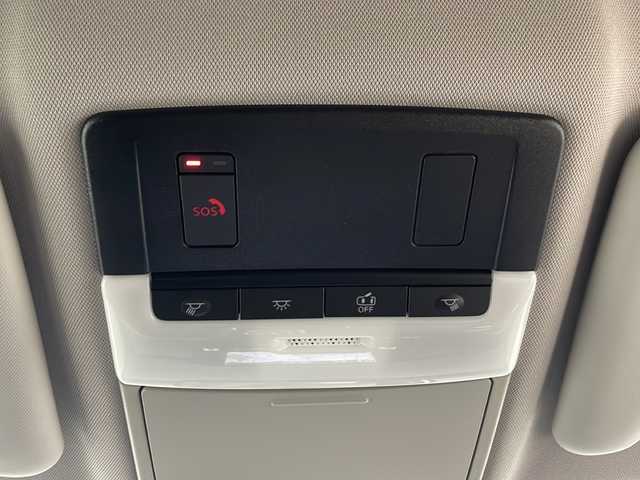 三菱 アウトランダー ＰＨＥＶ G 埼玉県 2024(令6)年 0.2万km グレー 純正ナビ/マルチアラウンドモニター/レーダークルーズコントロール/衝突被害軽減ブレーキシステム/フルセグTV/シートヒーター/ハーフレザーシート/純正20インチアルミホイール/プッシュスタート/電動格納ミラー