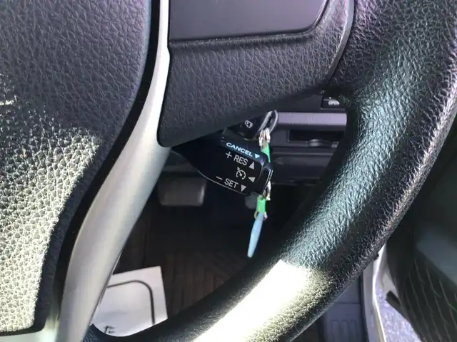 トヨタ ノア X 福井県 2018(平30)年 13.8万km シルバーM 4WD/純正ナビ　NSCD-W66/トヨタセーフティセンス/LEDヘッドライト/パワースライドドア/クルーズコントロール/8人乗り/バックカメラ/前後ドラレコ/ダブルエアコン/ステアリングスイッチ/オートマチックハイビーム/車線逸脱警報装置/アイドリングストップ/電格ミラー/ワンセグ・Bluetooth・CD