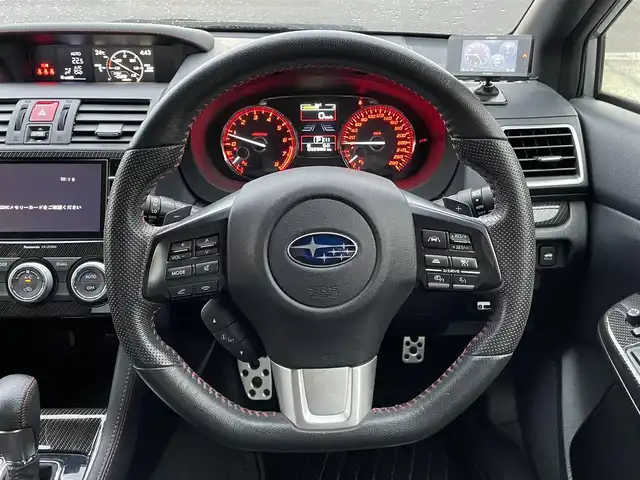 スバル ＷＲＸ Ｓ４ 2．0GT‐S アイサイト 群馬県 2015(平27)年 3.3万km アイスシルバーメタリック 純正ＳＤナビ　/フルセグ　/前方ドラレコ　/シートセットポジションメモリー　/スポーツモード　/４ＷＤ　/ＬＥＤフォグランプ　/ダウンヒルアシストコントロール　/前席パワーシート　/レザーシート黒革　/電動リアゲート/ビルトインETC/LEDヘッドライト/オートパワーウインドウ/前席シートヒーター/純正マット/クルーズコントロール【追有】/Bluetooth/純正アルミホイール/パドルシフト