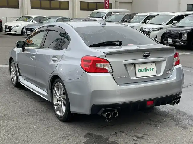 スバル ＷＲＸ Ｓ４ 2．0GT‐S アイサイト 群馬県 2015(平27)年 3.3万km アイスシルバーメタリック 純正ＳＤナビ　/フルセグ　/前方ドラレコ　/シートセットポジションメモリー　/スポーツモード　/４ＷＤ　/ＬＥＤフォグランプ　/ダウンヒルアシストコントロール　/前席パワーシート　/レザーシート黒革　/電動リアゲート/ビルトインETC/LEDヘッドライト/オートパワーウインドウ/前席シートヒーター/純正マット/クルーズコントロール【追有】/Bluetooth/純正アルミホイール/パドルシフト