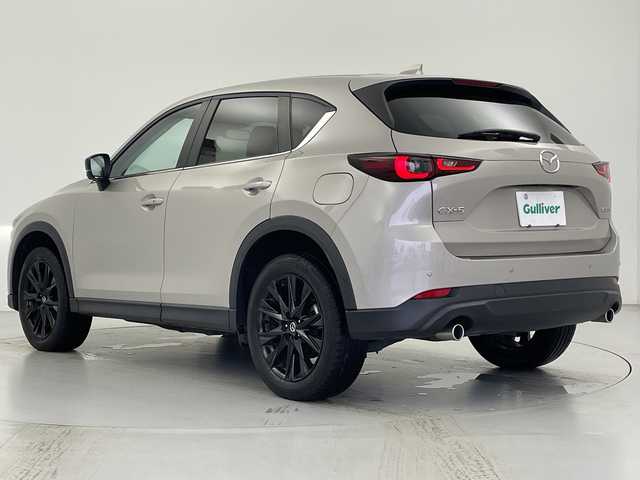 マツダ ＣＸ－５ XD スマートエディション 愛知県 2023(令5)年 5.1万km プラチナクォーツメタリック マツダコネクト/・Apple Car Play/・Android Auto/・フルセグTV/・Bluetooth/・USB/・AM/FM/アラウンドビューモニター/BOSEサウンド/アドバンストスマートシティブレーキ/スマートシティブレーキサポート(後退時)/At誤発進抑制機能/マツダレーダークルーズコントロール/車線逸脱警報/ブラインドスポットアシスト/リアクロストラフィックアラート/ドライバーアラート/クリアランスソナー/アダプティブLEDヘッドライト/レーンキープアシスト/ハーフレザーシート/シートヒーター/パワーシート/電動リアゲート/ETC/純正アルミホイール/ワイヤレスチャージ/スマートキー/プッシュスタート