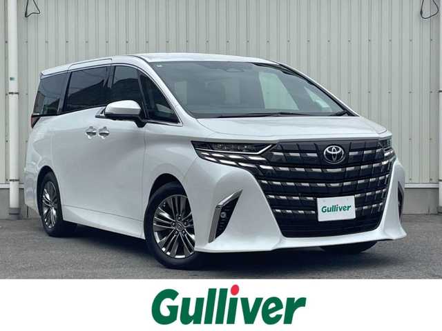 トヨタ アルファード Z 山形県 2024(令6)年 0.9万km プラチナホワイトパールマイカ ワンオーナー/寒冷地仕様車/トヨタセーフティセンス/左右独立ムーンルーフ/純正14インチコネクティッドナビ/フルセグTV/全方位カメラ/両側パワースライドドア/パーキングアシスト/黒革シート/シートヒーター、エアシート/前席二列目パワーシート/デジタルインナーミラー/ステアリングスイッチ/レーダークルーズコントロール/ETC2.0/プロジェクションカーテシイルミ/スカッフイルミネーション/オートホールド/横滑り防止装置/パワーバッグドア/BSM/純正アルミホイール/LEDライト/フォグランプ/ウィンカーミラー/保証書、取説あり/スペアキーあり