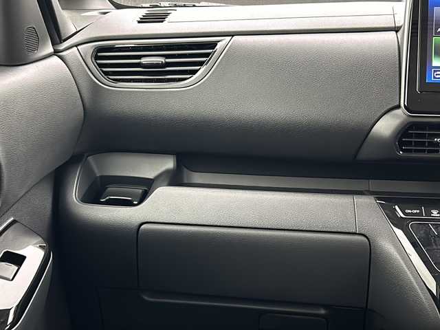 日産 ルークス ハイウェイスター X 宮城県 2024(令6)年 0.4万km フローズンバニラパール 4WD/両側パワースライドドア/ハンズフリースライドドア/純正9型ディスプレイ/全方位カメラ/シートヒーター/ステアリングヒーター/プッシュスタート/スマートキー/スペアキー/オートライト/オートマチックハイビーム/LEDヘッドライト/フォグランプ/ヘッドライトレベライザー/純正フロアマット/純正14インチアルミホイール