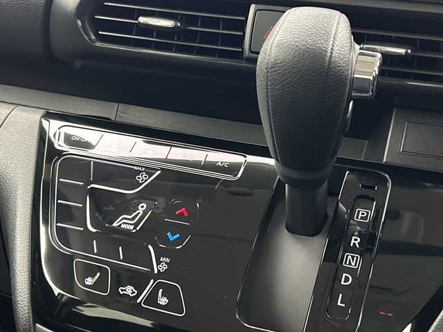 日産 ルークス ハイウェイスター X 宮城県 2024(令6)年 0.4万km フローズンバニラパール 4WD/両側パワースライドドア/ハンズフリースライドドア/純正9型ディスプレイ/全方位カメラ/シートヒーター/ステアリングヒーター/プッシュスタート/スマートキー/スペアキー/オートライト/オートマチックハイビーム/LEDヘッドライト/フォグランプ/ヘッドライトレベライザー/純正フロアマット/純正14インチアルミホイール