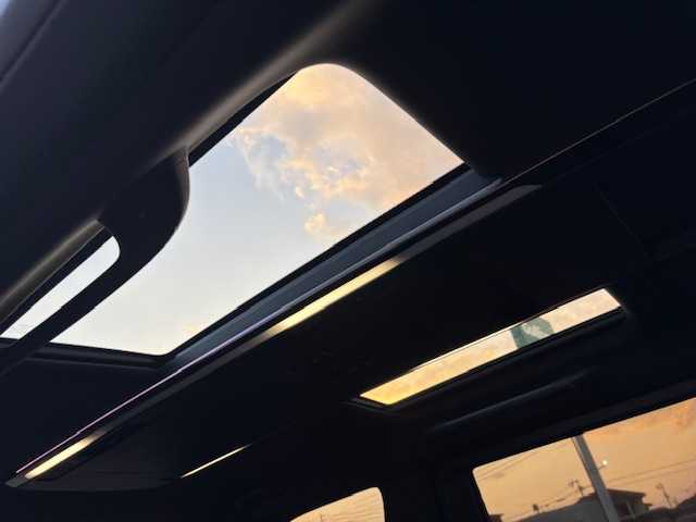 トヨタ アルファード Z 大阪府 2024(令6)年 1.8万km ブラック ナビ　/フルセグ　/Ｂｌｕｅｔｏｏｔｈ　/全方位カメラ　/ガラスルーフ　/１３．２型フリップダウンモニター　/デジタルインナーミラー　/ブラインドスポットモニター　/両側パワースライドドア/パワーバックドア/レザーシート　/シートヒータ　/エアーシート　/ＥＴＣ/純正マット/純正バイザー