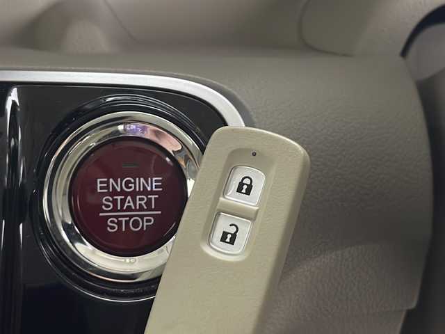 ホンダ Ｎ ＢＯＸ スラッシュ G・L ノヴァカントリースタイル 秋田県 2019(平31)年 1.2万km アッシュグリーンメタリック ４WD/ディスプレイオーディオ/Bluetooth/CD/ワンセグ/ビルトインETC/前席シートヒーター/ステアリングヒーター/電動パワーステアリングシステム/純正フロアマット/オートライト/純正スチールホイル/盗難防止装置/ハロゲンヘッドライト/スマートキー/スペアキー