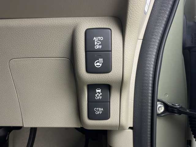 ホンダ Ｎ ＢＯＸ スラッシュ G・L ノヴァカントリースタイル 秋田県 2019(平31)年 1.2万km アッシュグリーンメタリック ４WD/ディスプレイオーディオ/Bluetooth/CD/ワンセグ/ビルトインETC/前席シートヒーター/ステアリングヒーター/電動パワーステアリングシステム/純正フロアマット/オートライト/純正スチールホイル/盗難防止装置/ハロゲンヘッドライト/スマートキー/スペアキー