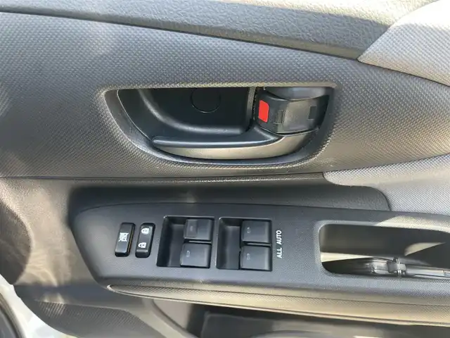 トヨタ ウィッシュ 1．8X HIDセレクション 福島県 2011(平23)年 8.8万km ホワイトパールクリスタルシャイン 純正メモリーナビ/CD/SD/ワンセグTV/バックカメラ/オートライト/キセノンライト/ビルトインETC/ドライブレコーダー/プッシュスタート/ドアバイザー/フロアマット