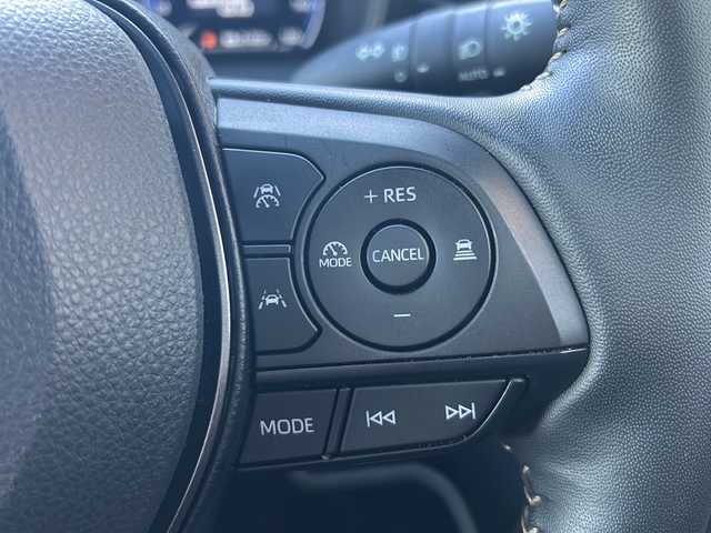 トヨタ カローラツーリング ハイブリッド ダブルバイビー 大阪府 2024(令6)年 1.9万km アティチュードブラックマイカ １オーナー　１０．５型ディスプレイオーディオ　フルセグ　Ｂｌｕｅｔｏｏｔｈ　バックカメラ　プリクラッシュセーフティー　モデリスタ　ハーフレザー　シートヒーター　ステアリングヒーター　レーダークルコン　ＢＳＭ　ＥＴＣ２．０　ウィンカーミラー　プッシュスタート　オートホールド　LEDヘッドライト　スペアキー1　モデリスタドアハンドルプロテクター　モデリスタスカッフプレート　純正ホイール　純正オーディオ　オールシーズンタイヤ